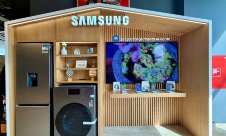 "أورنج مصر" و"سامسونج إلكترونيكس" يوقعان شراكة لتعزيز تجربة الأجهزة المتعددة (MDE). التعاون يهدف لتمكين العملاء من الاستفادة القصوى من حلول الذكاء الاصطناعي (AI) والتحول الرقمي.