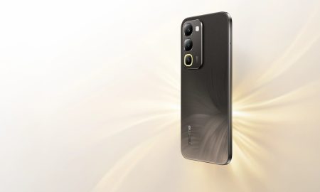 هاتف realme C100 بتصميمه الخلفي